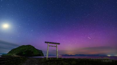 Aomori, Japan, Aurora accompanied by shooting stars