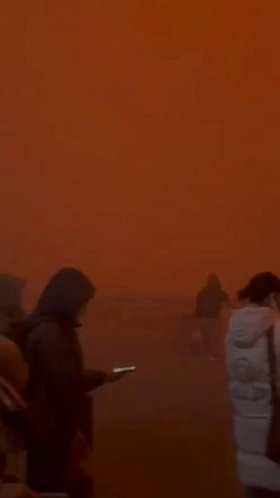Sandstorms are like the end of the world short MP4 video