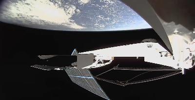 Total solar eclipse seen from space, video from Elon Musk