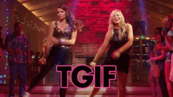 amy poehler dancing GIF by Sisters GIF